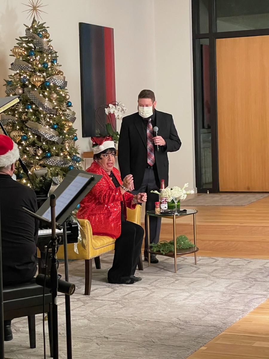 B.J. Cleveland as Liza