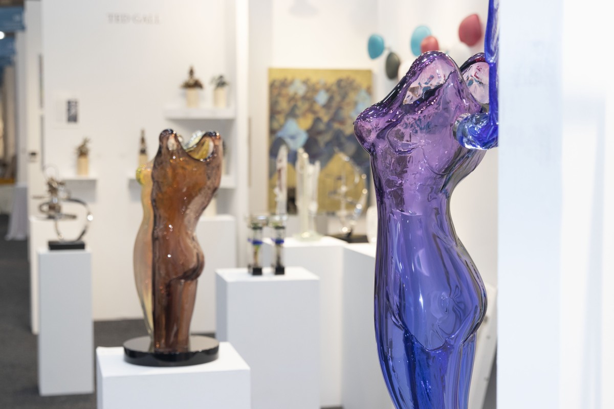 Artexpo Dallas will showcase original prints, paintings, drawings, sculptures, photography, ceramics, giclee, lithographs and glass works, among other contemporary art.