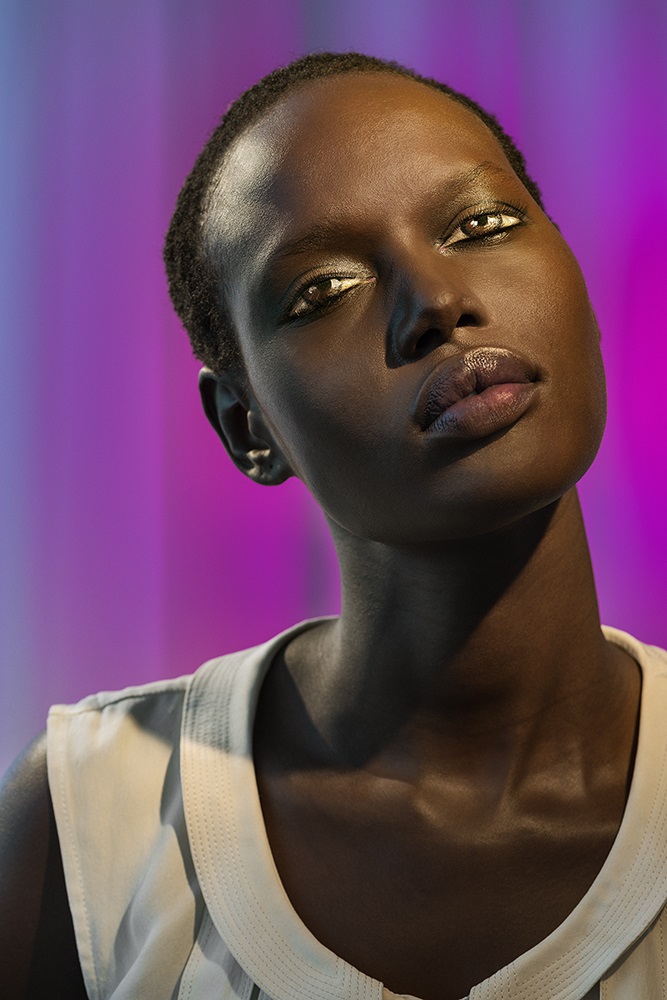 Laurie Simmons, How We See/Ajak (Violet), 2015