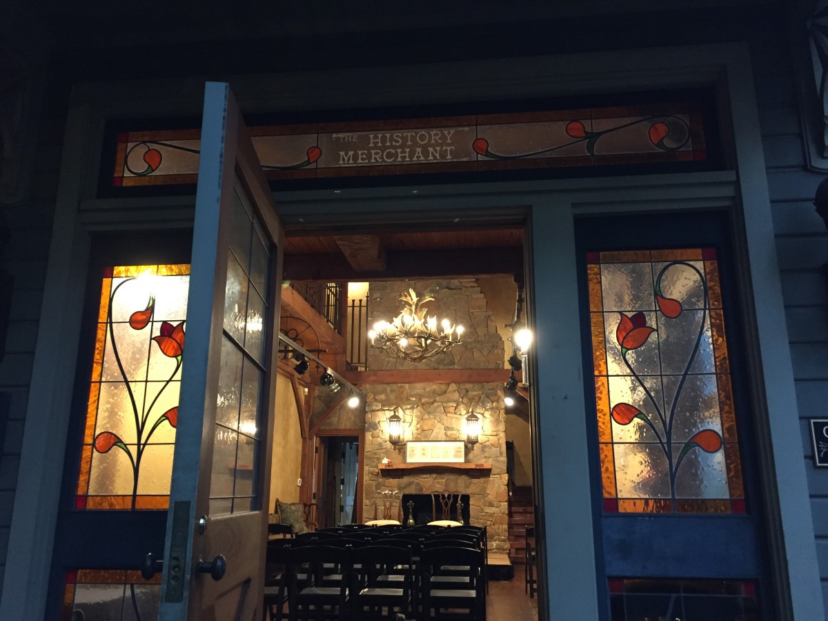 Outside of Cour Regard