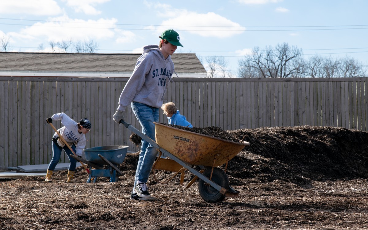 Volunteers at Service Saturday