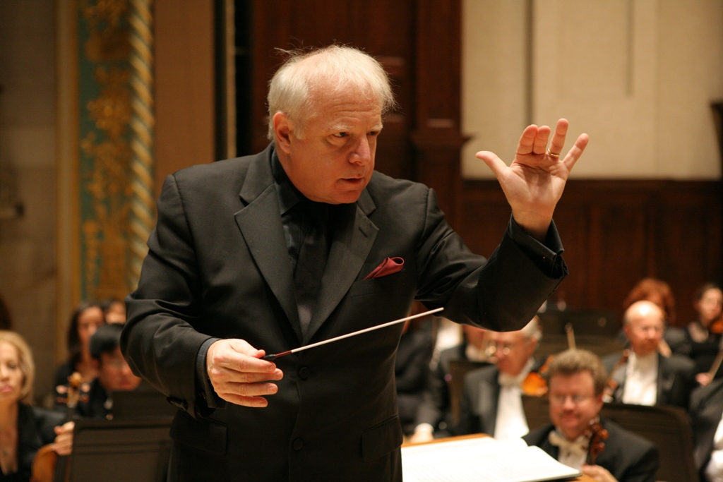 Slatkin DSO Conducting Pictures 007
