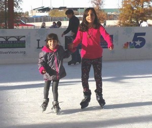 Grab someone you love and go skating at Panther Island Ice. (Photo: Trinity River Vision 