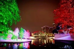 Now is the perfect time to enjoy area light displays. (Photo: Vitruvian Lights)