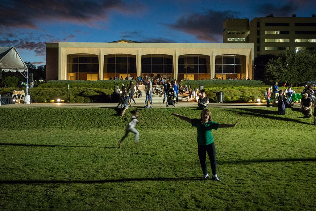 Did someone say party? Photo Amon Carter Museum of American Art