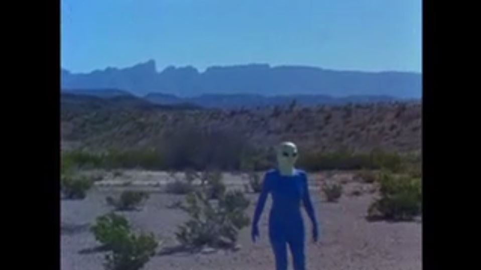The martian wander in the desert.