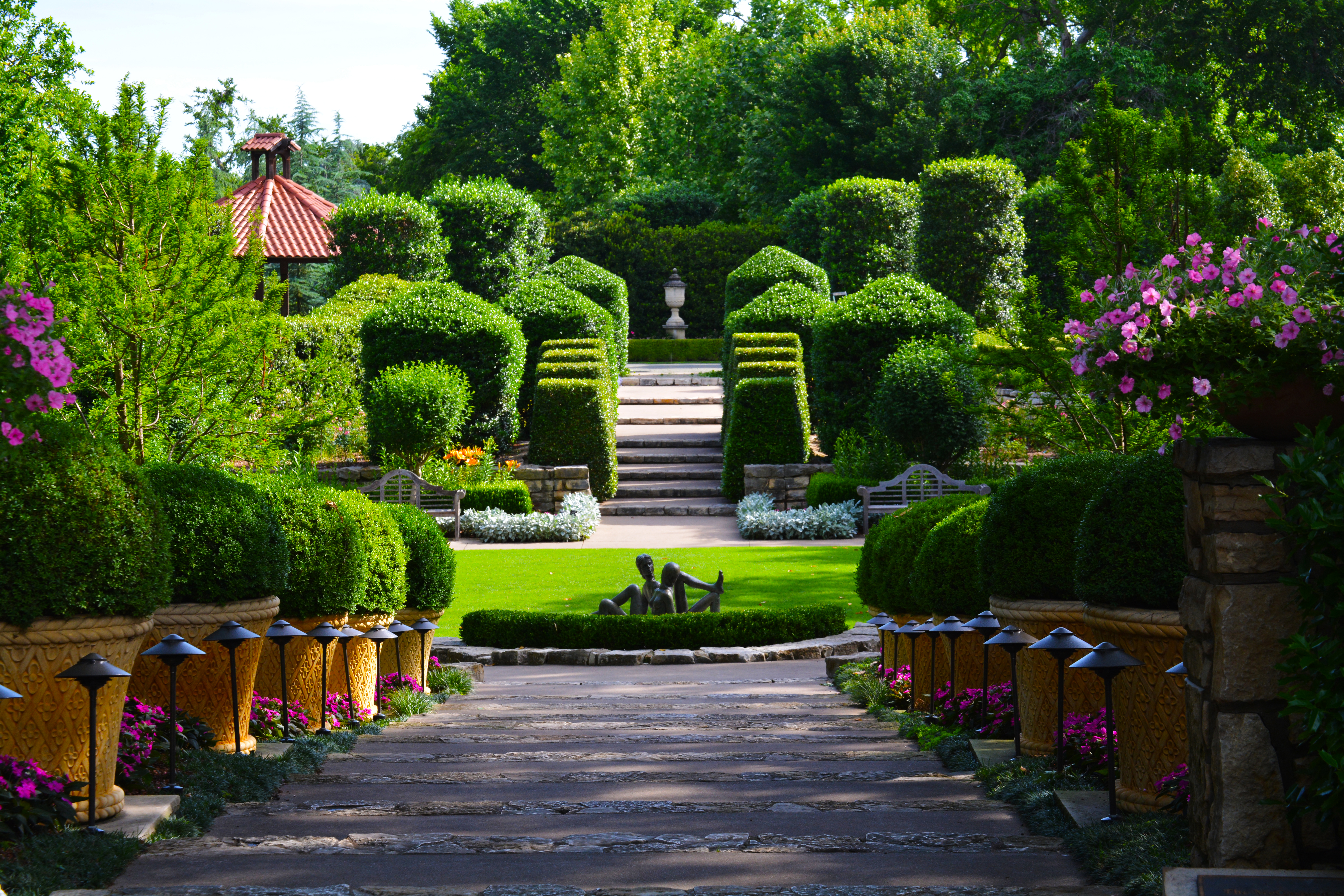 Картинка про сад. Dallas Arboretum and Botanical Garden. Дендрарий и Ботанический сад Даласса. The Arboretum Америка. Ботанический сад города Кишинев.